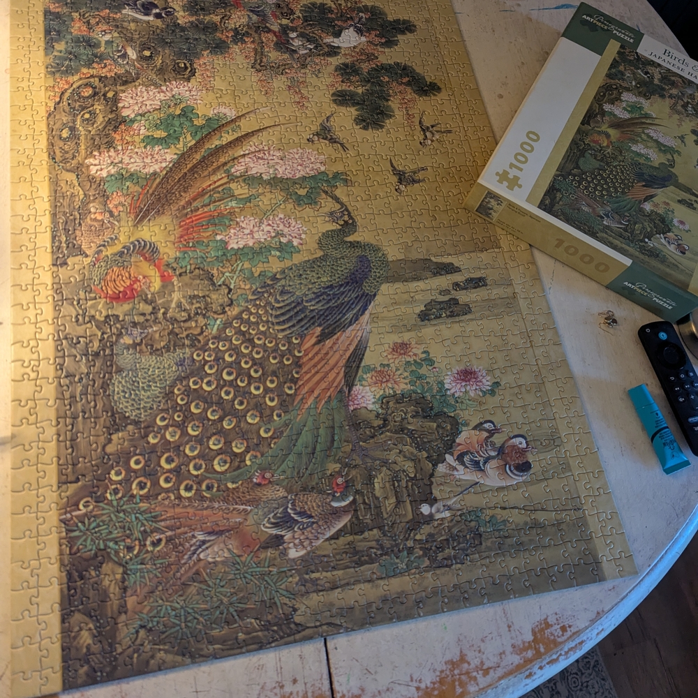 Peacock and Nature 1000-Piece Puzzle